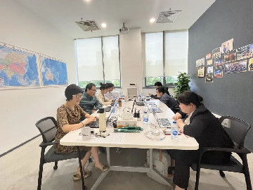 《智慧灯杆经典案例解读》出版物工作组第九次会议在昕诺飞举行